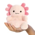 Ax, a rózsaszín tenyérnyi ülő plüss bébi axolotl, 13 cm (Aurora, Palm Pals)